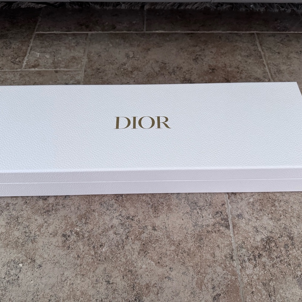Dior White and Pink Lip Balm Set